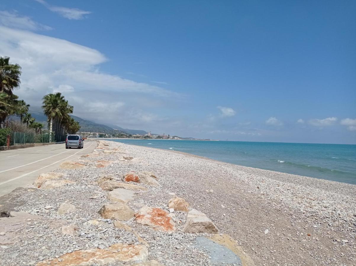 Apartamento Junto Al Mar Daire Les Cases d'Alcanar Dış mekan fotoğraf