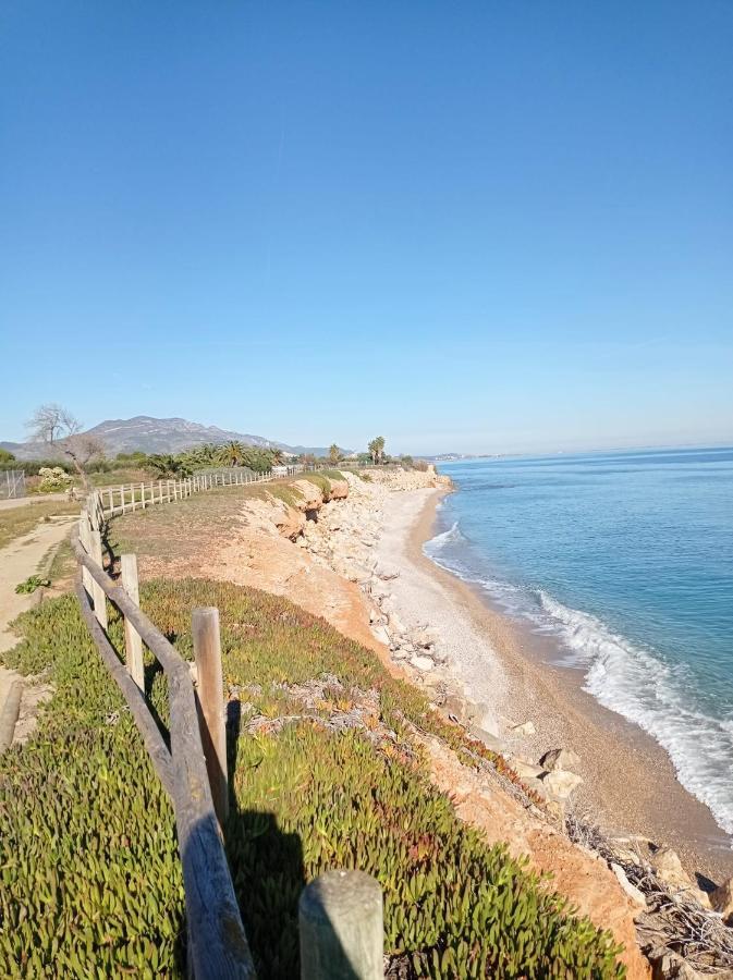 Apartamento Junto Al Mar Daire Les Cases d'Alcanar Dış mekan fotoğraf